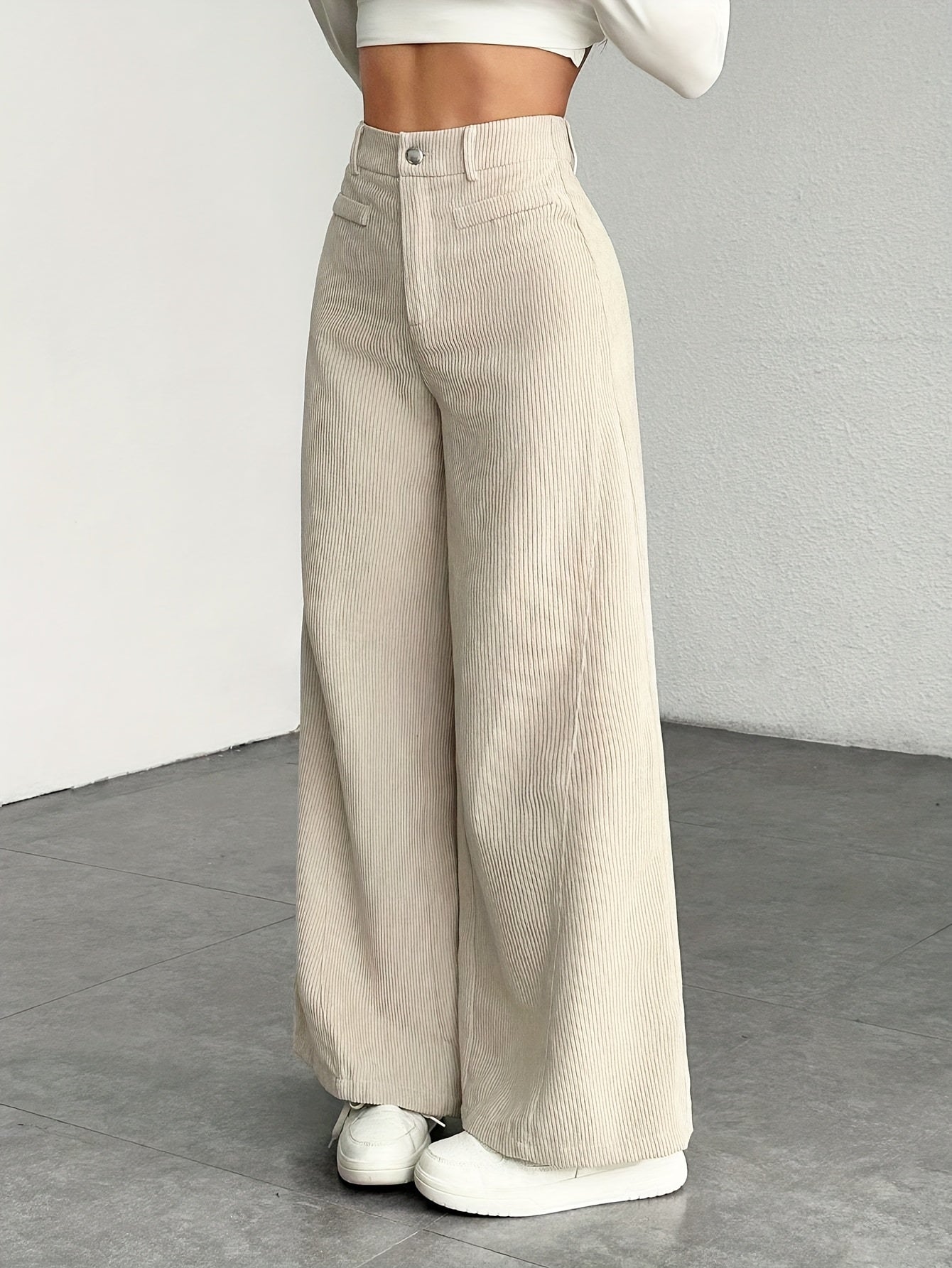 Cordhose mit hoher Taille
