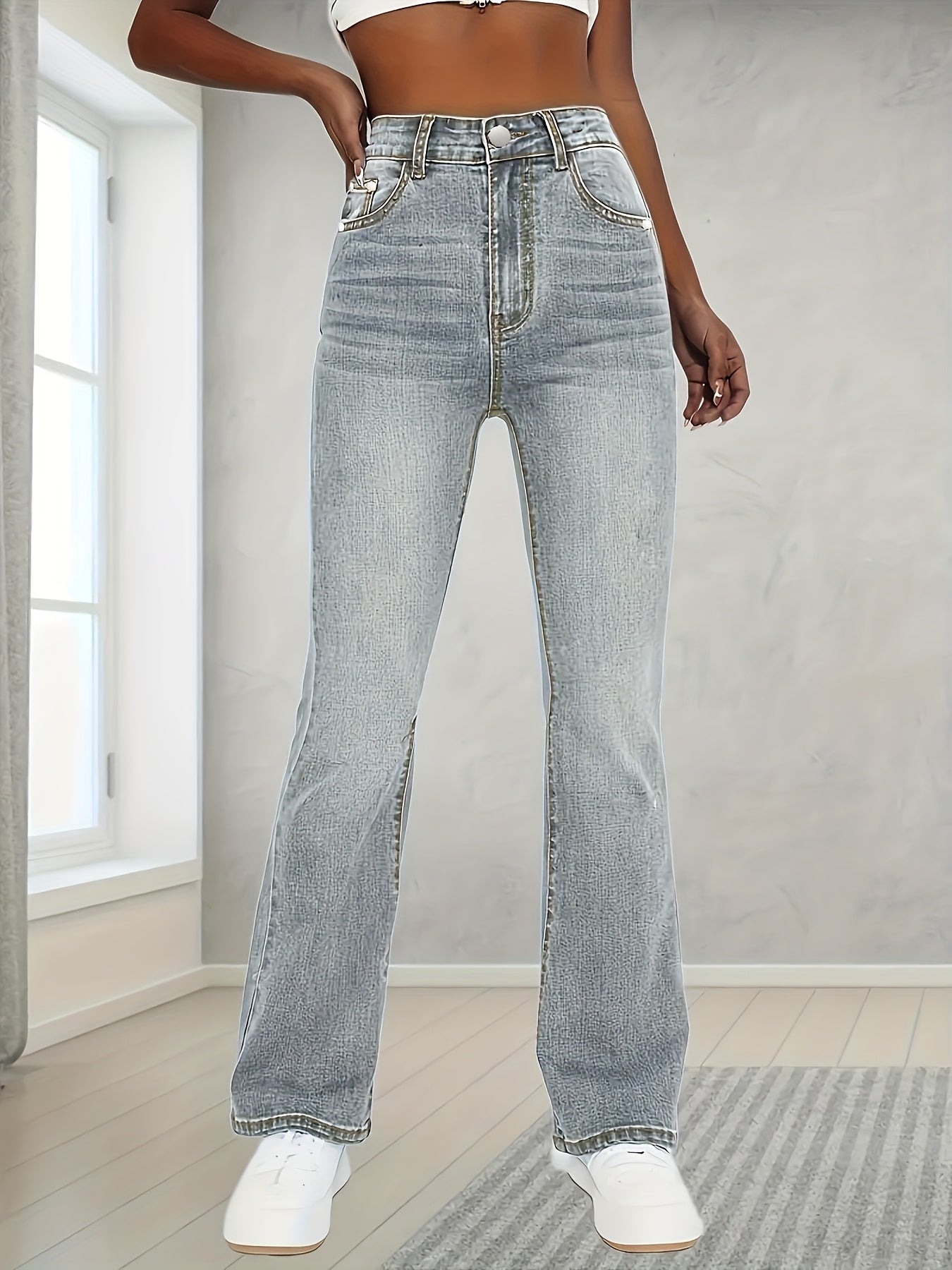 Gerade Jeans mit hoher Taille